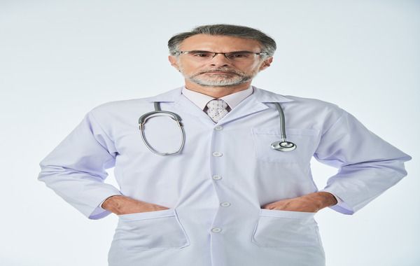 Medical specialist reprimanded and ordered to pay $20,000 of the Board’s costs