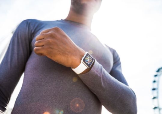 Apple Watch Now Alerts Australians to High Blood Pressure, Encouraging GP Visits