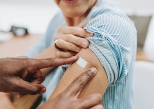Flu vaccine talks still matter after COVID, GPs say