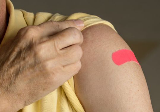 GPs Call for Better Vaccine Support as Sydney EDs Face Record Demand